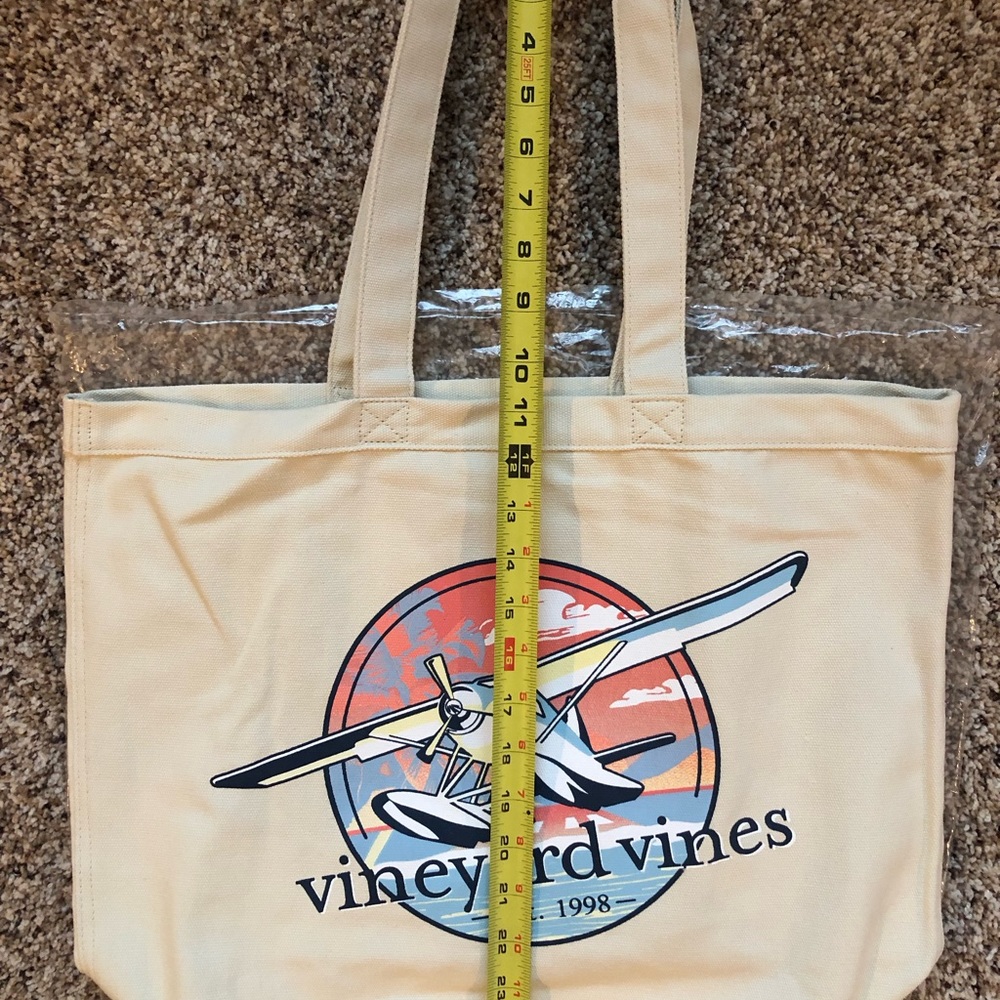 Vineyard Vines canvas Tote bag NEW RARE sailplane - Picture 6 of 12